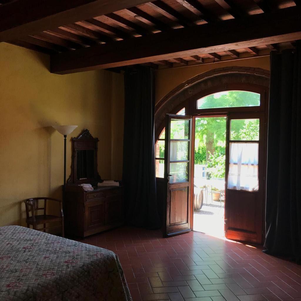 Agriturismo Il Selvino Terricciola Стая снимка