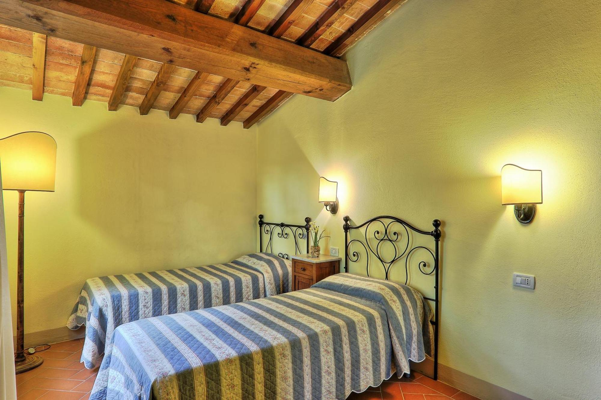Agriturismo Il Selvino Terricciola Стая снимка